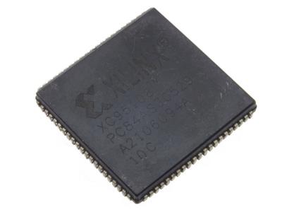 XC95108PC84-10C