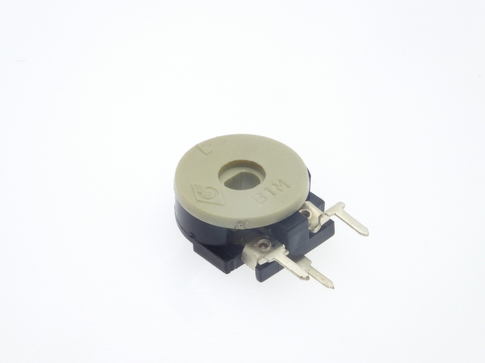 POT 1M STANDING PIER (RM15)