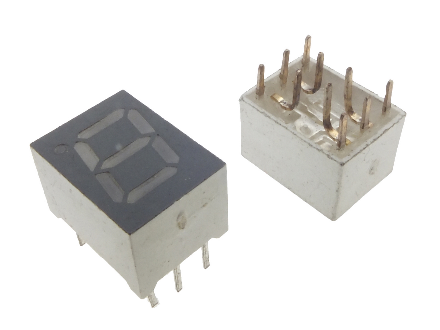 CA 7-SEG 1-DIGIT 10*7 R
