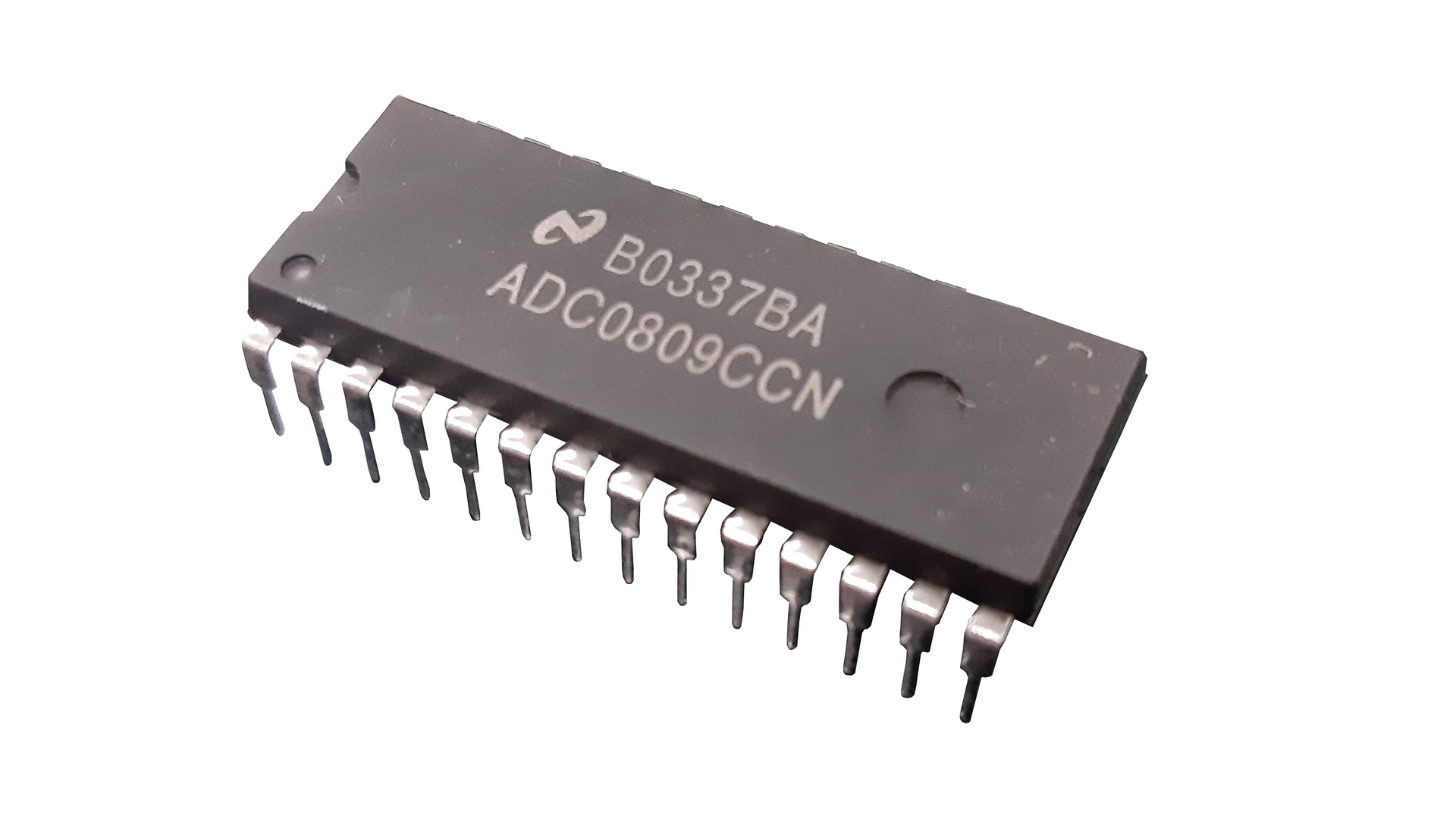 ADC0809CCN