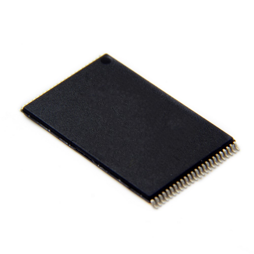 XCF32PVOG48C