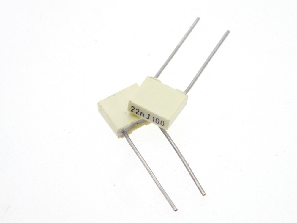 خازن 22nF / 100V MKT