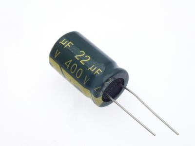 E 22UF/400V